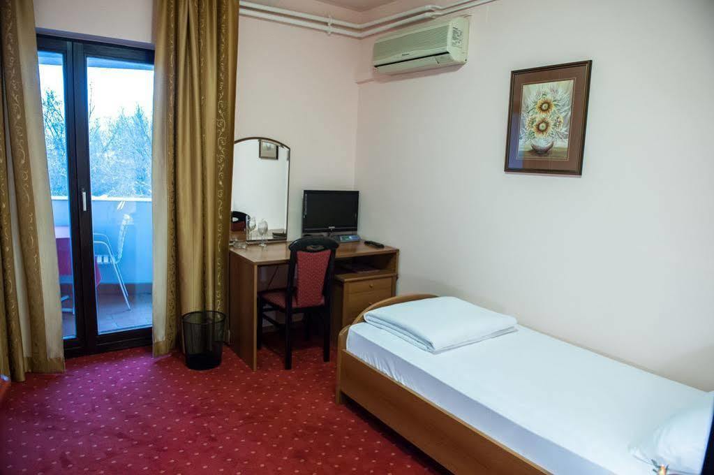 Hotel Europa Zagreb Bagian luar foto